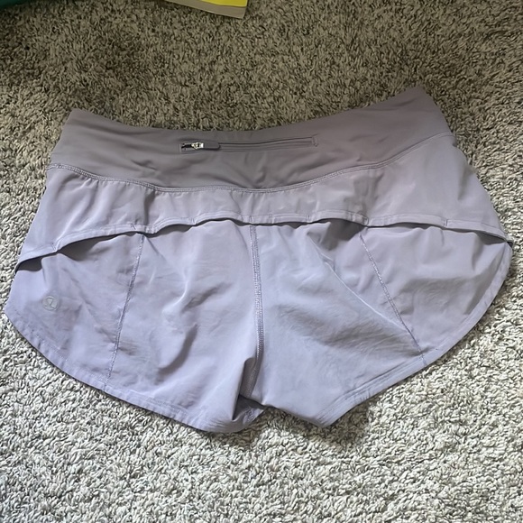 Lulu lemon running shorts - Picture 2 of 4